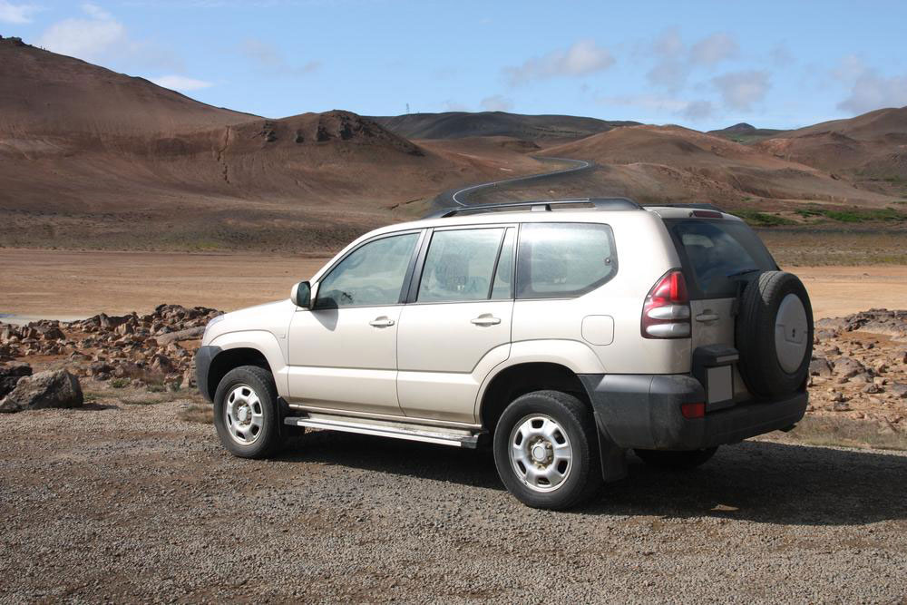 Nissan Pathfinder – The ultimate car for rough terrains